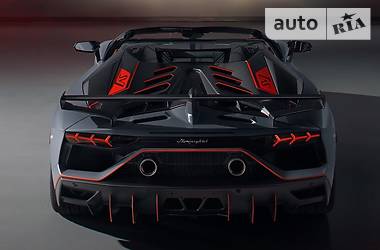 Купе Lamborghini Aventador 2019 в Києві
