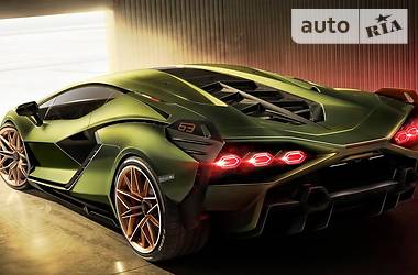 Купе Lamborghini Aventador 2019 в 