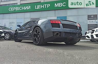 Купе Lamborghini Gallardo 2006 в Киеве
