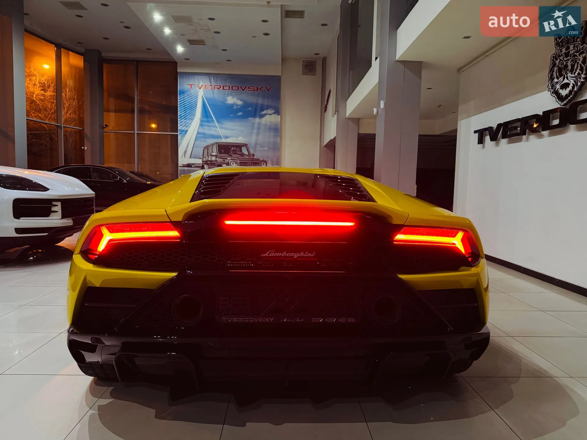 2020 Lamborghini Huracán - мініатюра 35
