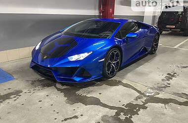 Купе Lamborghini Huracan 2020 в 