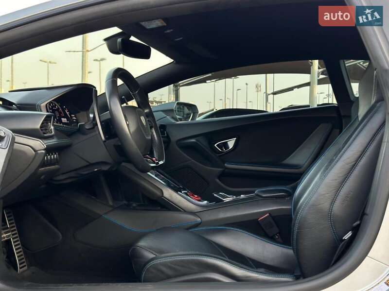 Купе Lamborghini Huracan 2020 в Тернополі