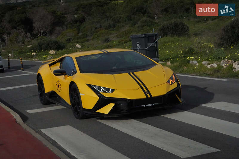 Lamborghini Huracan 2023