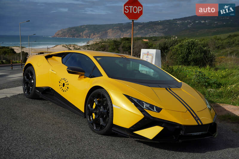 Купе Lamborghini Huracan 2023 в Киеве