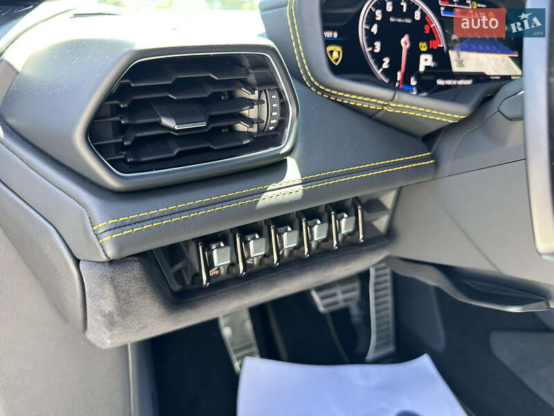 Купе Lamborghini Huracan 2017 в Киеве