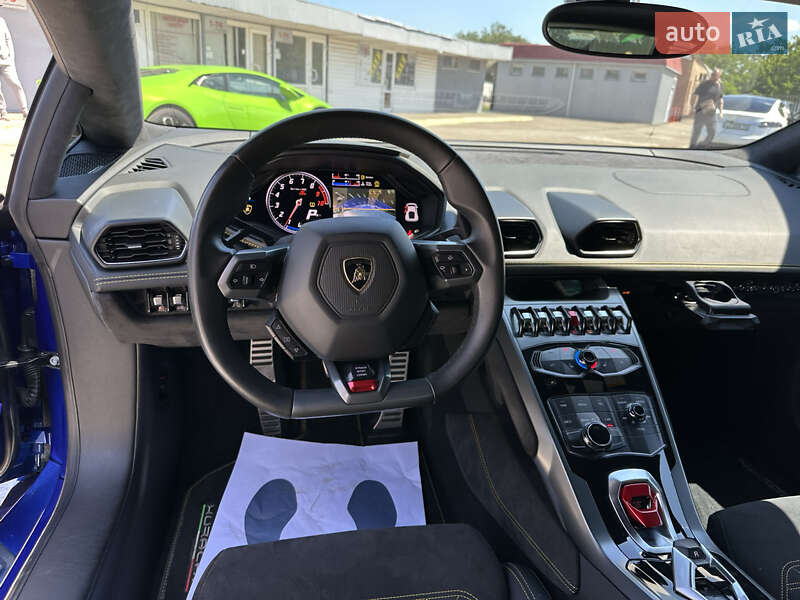 Купе Lamborghini Huracan 2017 в Киеве
