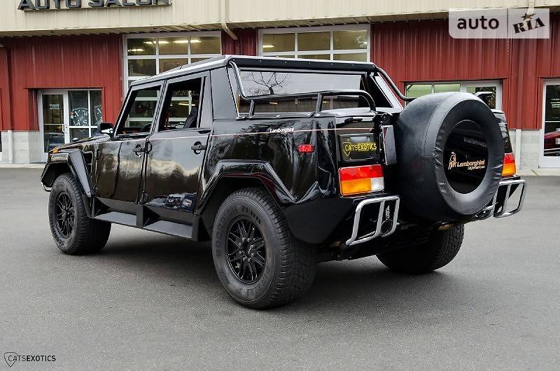 Внедорожник / Кроссовер Lamborghini Lm-002 1995 в 