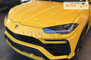 Позашляховик / Кросовер Lamborghini Urus 2019 в Києві