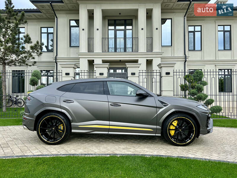 Позашляховик / Кросовер Lamborghini Urus 2022 в Одесі