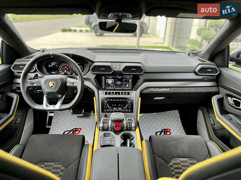 Позашляховик / Кросовер Lamborghini Urus 2022 в Одесі