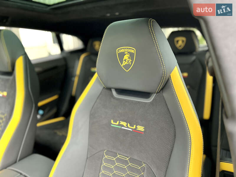 Позашляховик / Кросовер Lamborghini Urus 2022 в Одесі