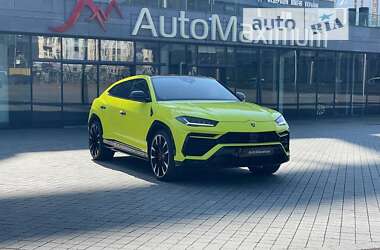 Внедорожник / Кроссовер Lamborghini Urus 2020 в Киеве