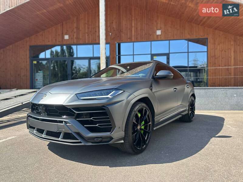 Внедорожник / Кроссовер Lamborghini Urus 2019 в Киеве