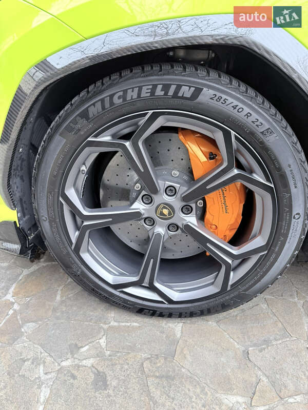 Внедорожник / Кроссовер Lamborghini Urus 2020 в Одессе фото 38 Внедорожник / Кроссовер Lamborghini Urus 2020 в Одессе