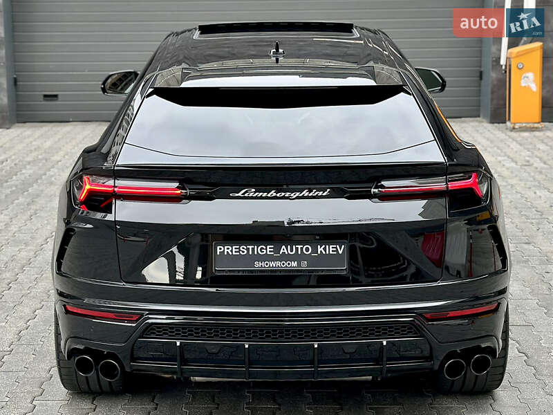 Внедорожник / Кроссовер Lamborghini Urus 2020 в Киеве