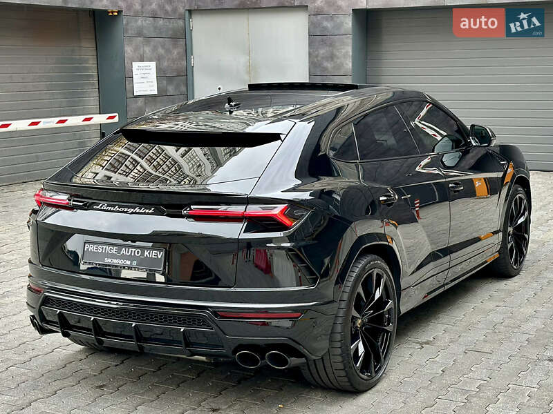 Внедорожник / Кроссовер Lamborghini Urus 2020 в Киеве