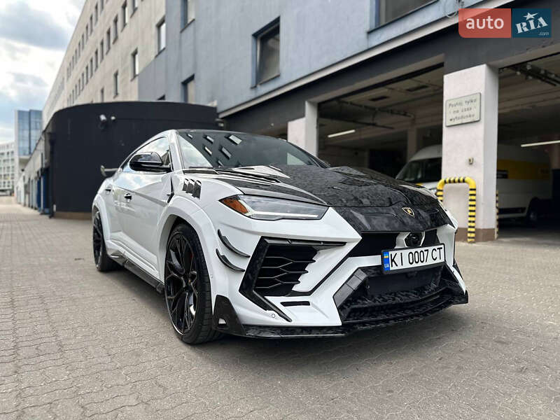 Внедорожник / Кроссовер Lamborghini Urus 2022 в Киеве