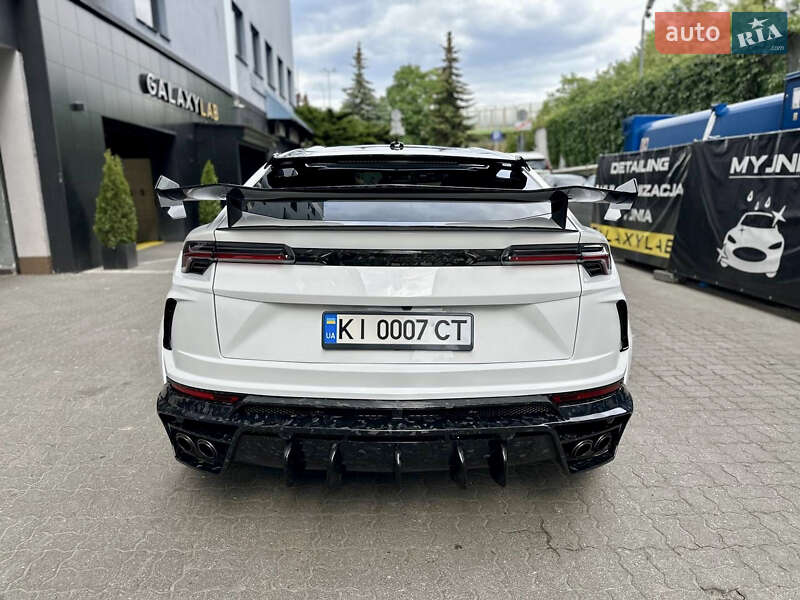 Внедорожник / Кроссовер Lamborghini Urus 2022 в Киеве