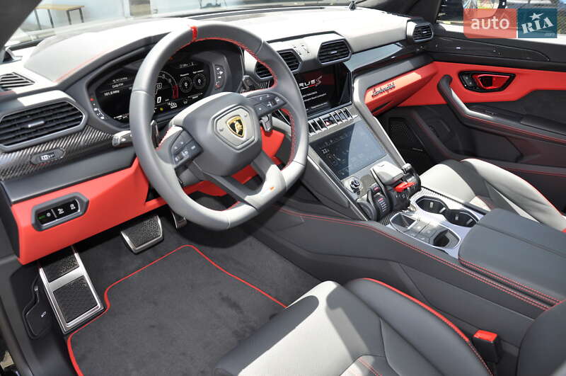 Внедорожник / Кроссовер Lamborghini Urus 2024 в Одессе