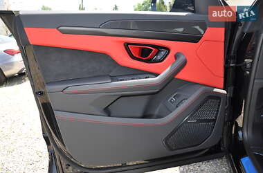 Внедорожник / Кроссовер Lamborghini Urus 2024 в 