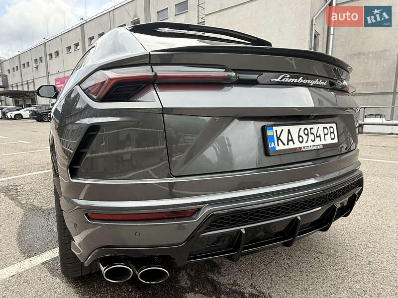 Внедорожник / Кроссовер Lamborghini Urus 2019 в Киеве