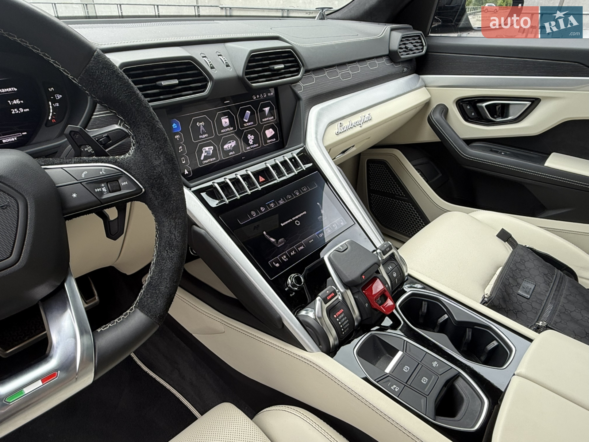 2019 Lamborghini Urus Concept - мініатюра 16