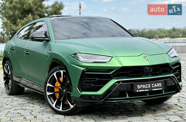 Внедорожник / Кроссовер Lamborghini Urus 2020 в 
