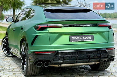 Внедорожник / Кроссовер Lamborghini Urus 2020 в 