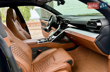 Внедорожник / Кроссовер Lamborghini Urus 2020 в 