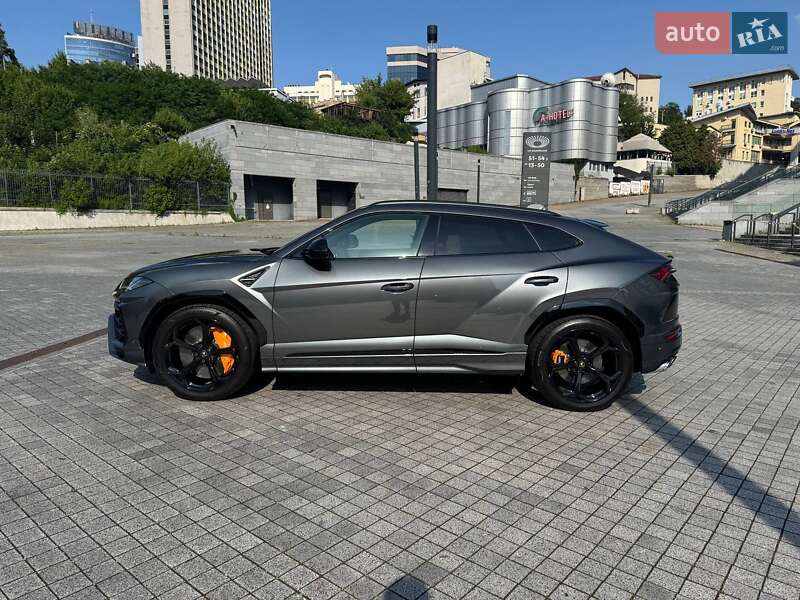 Внедорожник / Кроссовер Lamborghini Urus 2019 в Киеве фото 4 Внедорожник / Кроссовер Lamborghini Urus 2019 в Киеве