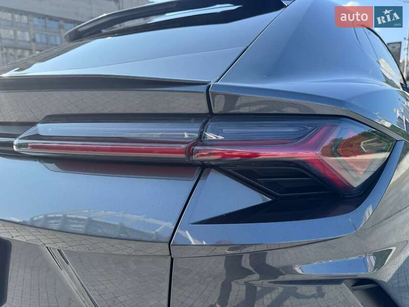 Внедорожник / Кроссовер Lamborghini Urus 2019 в Киеве фото 9 Внедорожник / Кроссовер Lamborghini Urus 2019 в Киеве
