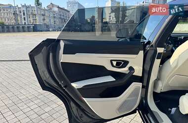 Внедорожник / Кроссовер Lamborghini Urus 2019 в Киеве фото 23 Внедорожник / Кроссовер Lamborghini Urus 2019 в Киеве