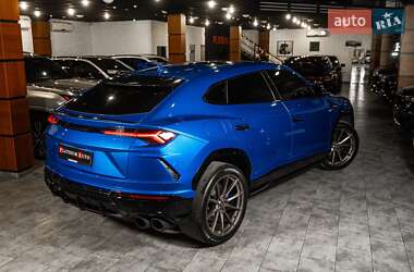 Внедорожник / Кроссовер Lamborghini Urus 2018 в 