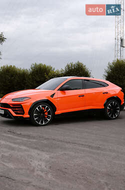 Позашляховик / Кросовер Lamborghini Urus 2019 в Києві