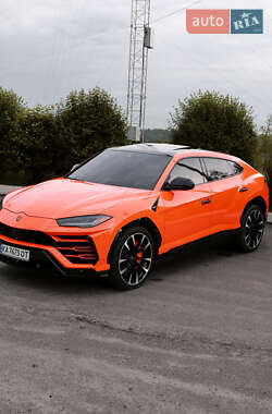 Позашляховик / Кросовер Lamborghini Urus 2019 в Києві