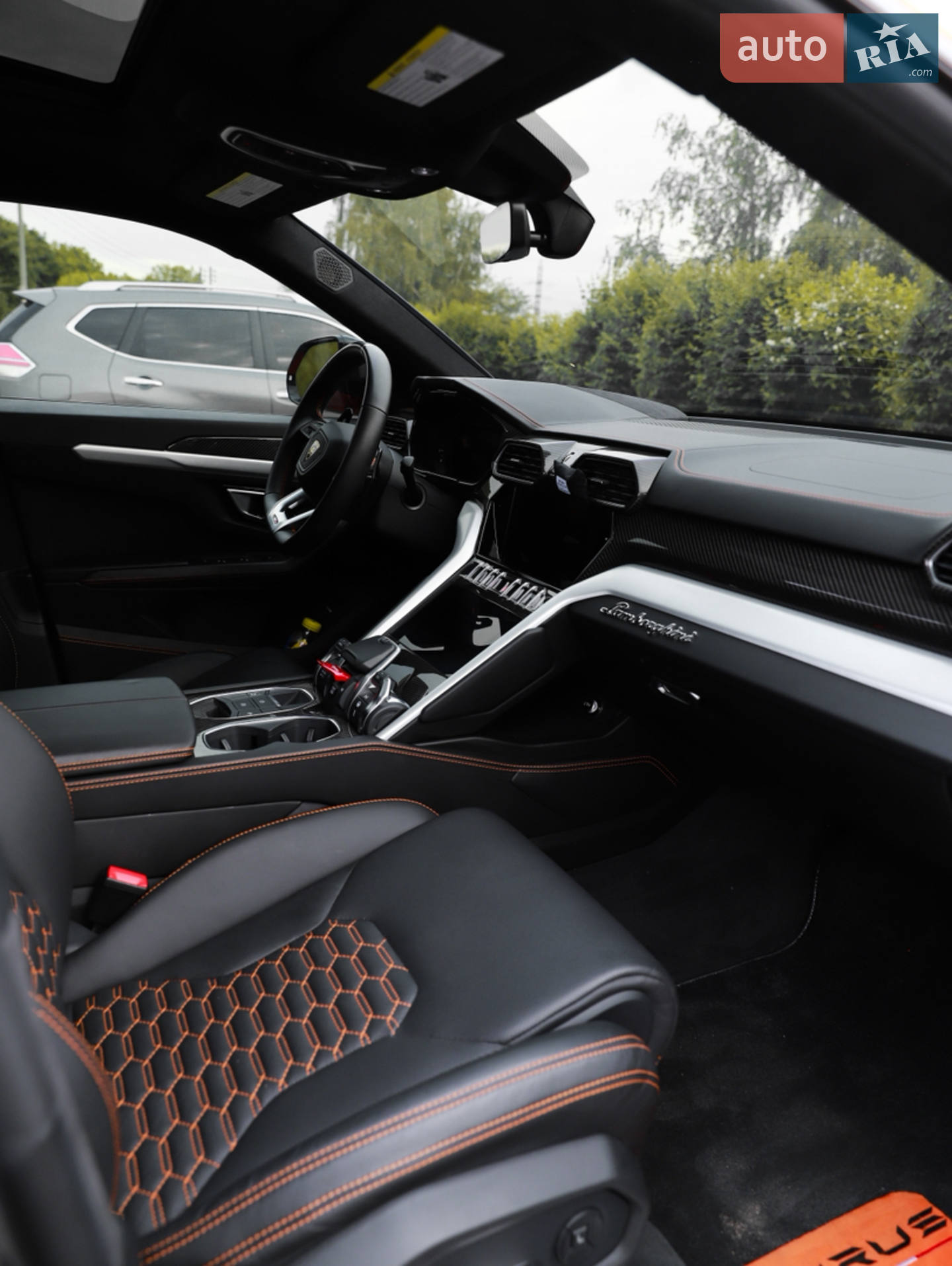2019 Lamborghini Urus Concept - мініатюра 39