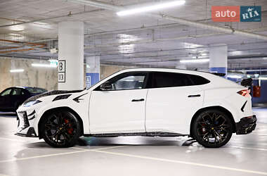 Внедорожник / Кроссовер Lamborghini Urus 2022 в 