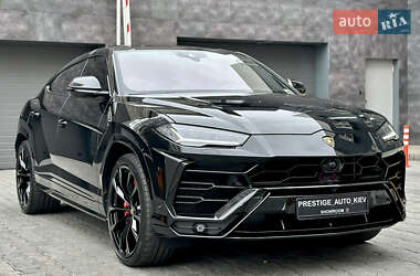 Внедорожник / Кроссовер Lamborghini Urus 2020 в 