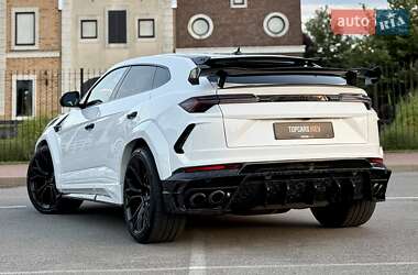 Внедорожник / Кроссовер Lamborghini Urus 2022 в 
