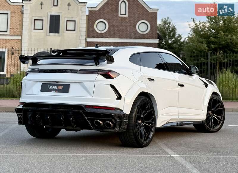 Внедорожник / Кроссовер Lamborghini Urus 2022 в Киеве