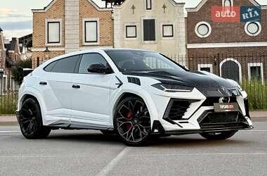 Внедорожник / Кроссовер Lamborghini Urus 2022 в 
