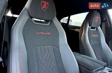 Внедорожник / Кроссовер Lamborghini Urus 2022 в 