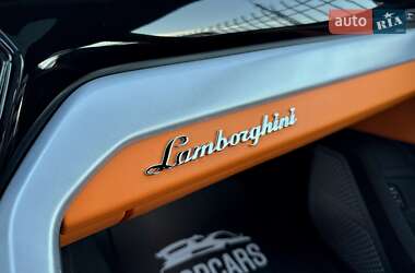 Внедорожник / Кроссовер Lamborghini Urus 2021 в 