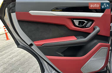 Внедорожник / Кроссовер Lamborghini Urus 2019 в 