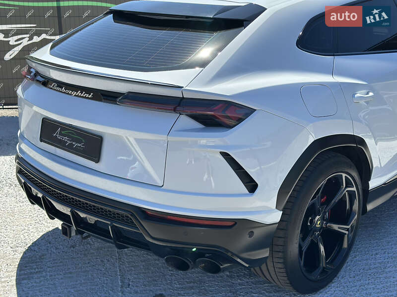 Внедорожник / Кроссовер Lamborghini Urus 2019 в Киеве