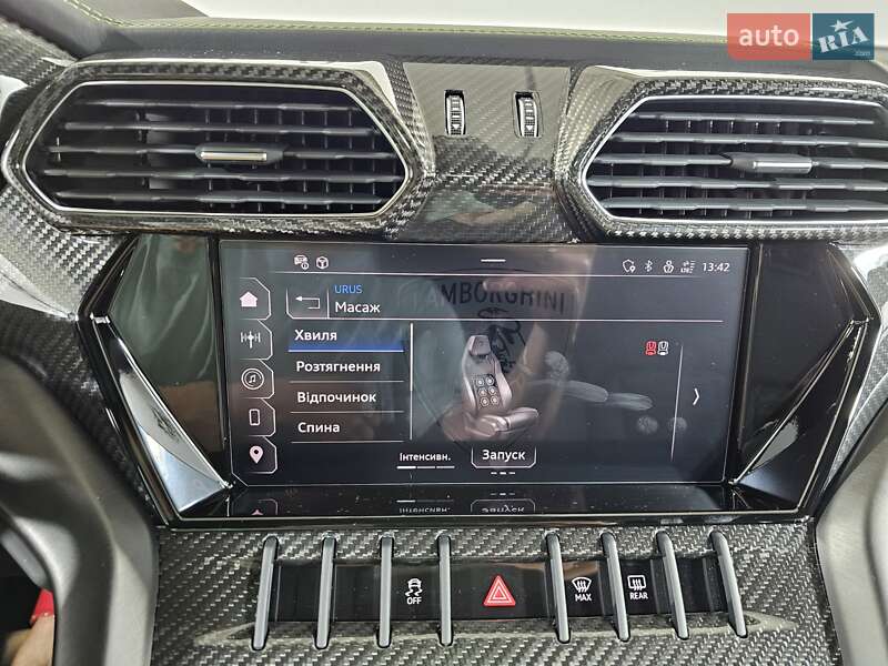Внедорожник / Кроссовер Lamborghini Urus 2024 в Киеве