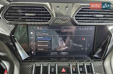 Внедорожник / Кроссовер Lamborghini Urus 2024 в 