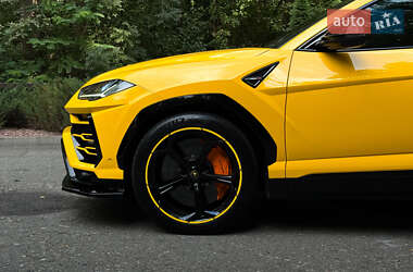 Внедорожник / Кроссовер Lamborghini Urus 2019 в 