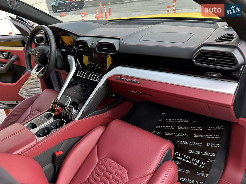 Внедорожник / Кроссовер Lamborghini Urus 2019 в Киеве