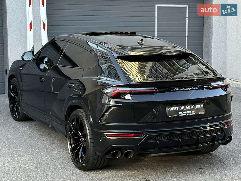 Позашляховик / Кросовер Lamborghini Urus 2020 в Києві